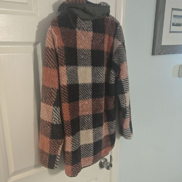 Simply Southern Checkered Fleece Jacket - Picture 5 of 5